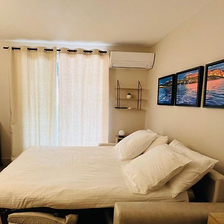 Studio Cosy En Bord De Mer Saint-Cyr-sur-Mer Exteriör bild